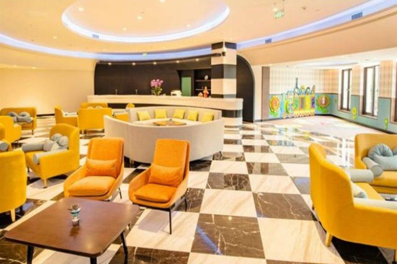 Guangzhou Chimelong Panda Hotel Exteriör bild